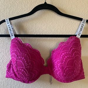 Victoria’s Secret bra